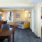 Courtyard By Marriott San Diego Mission Valley/Hotel Circle