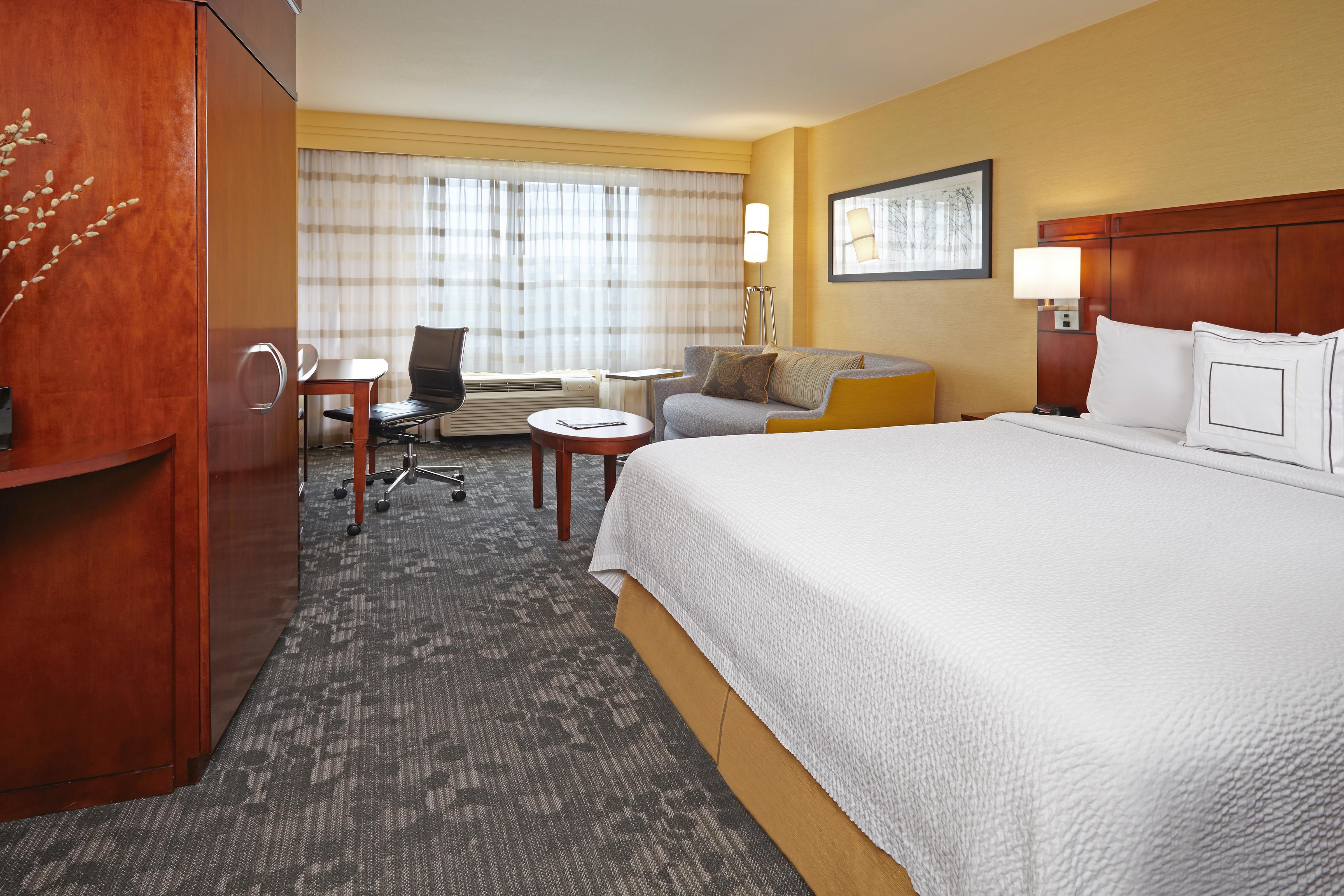 Courtyard By Marriott Mission Valley/hotel Circle San Diego