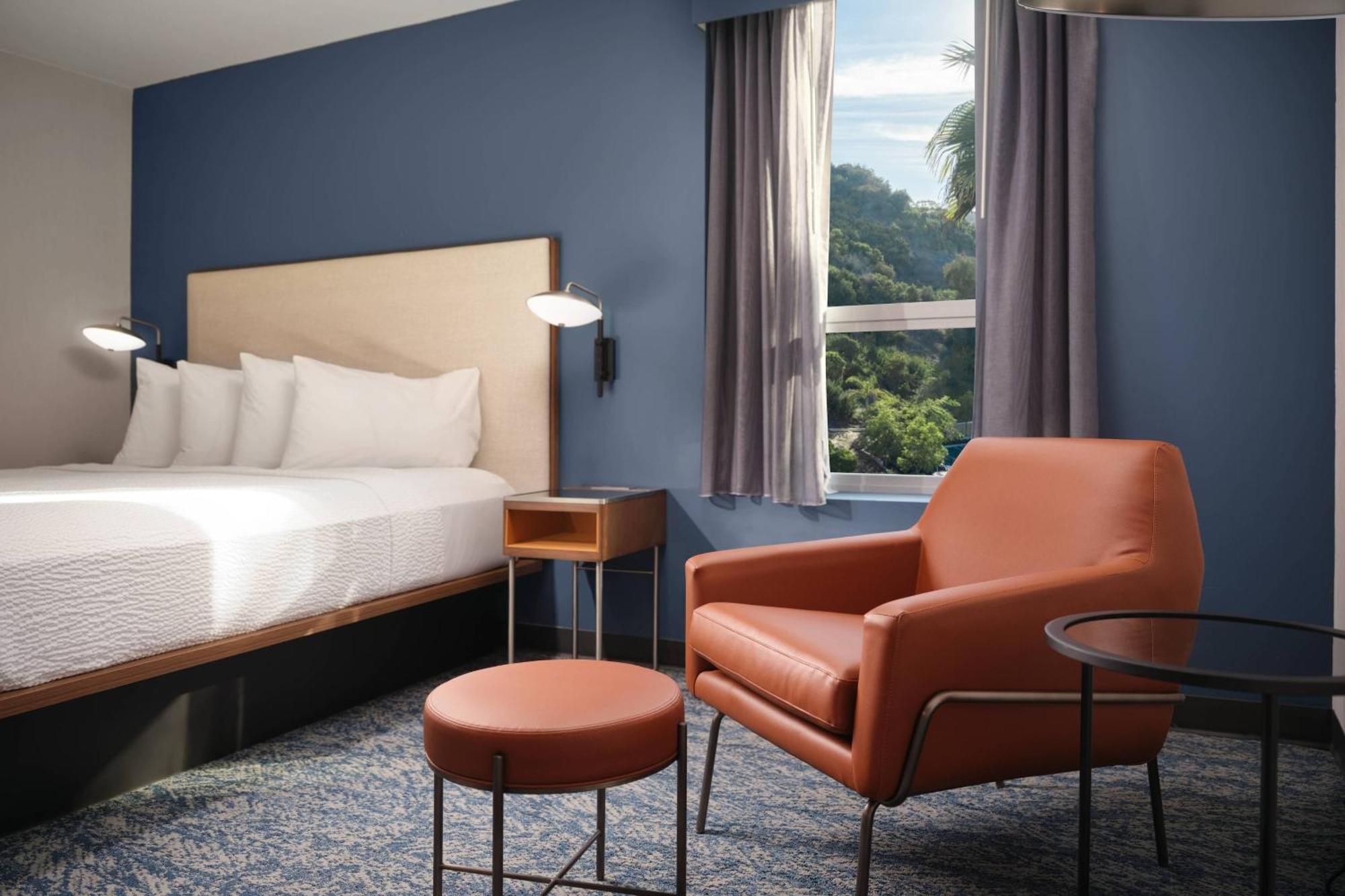 Hotel Courtyard By Marriott Mission Valley/hotel Circle 3*