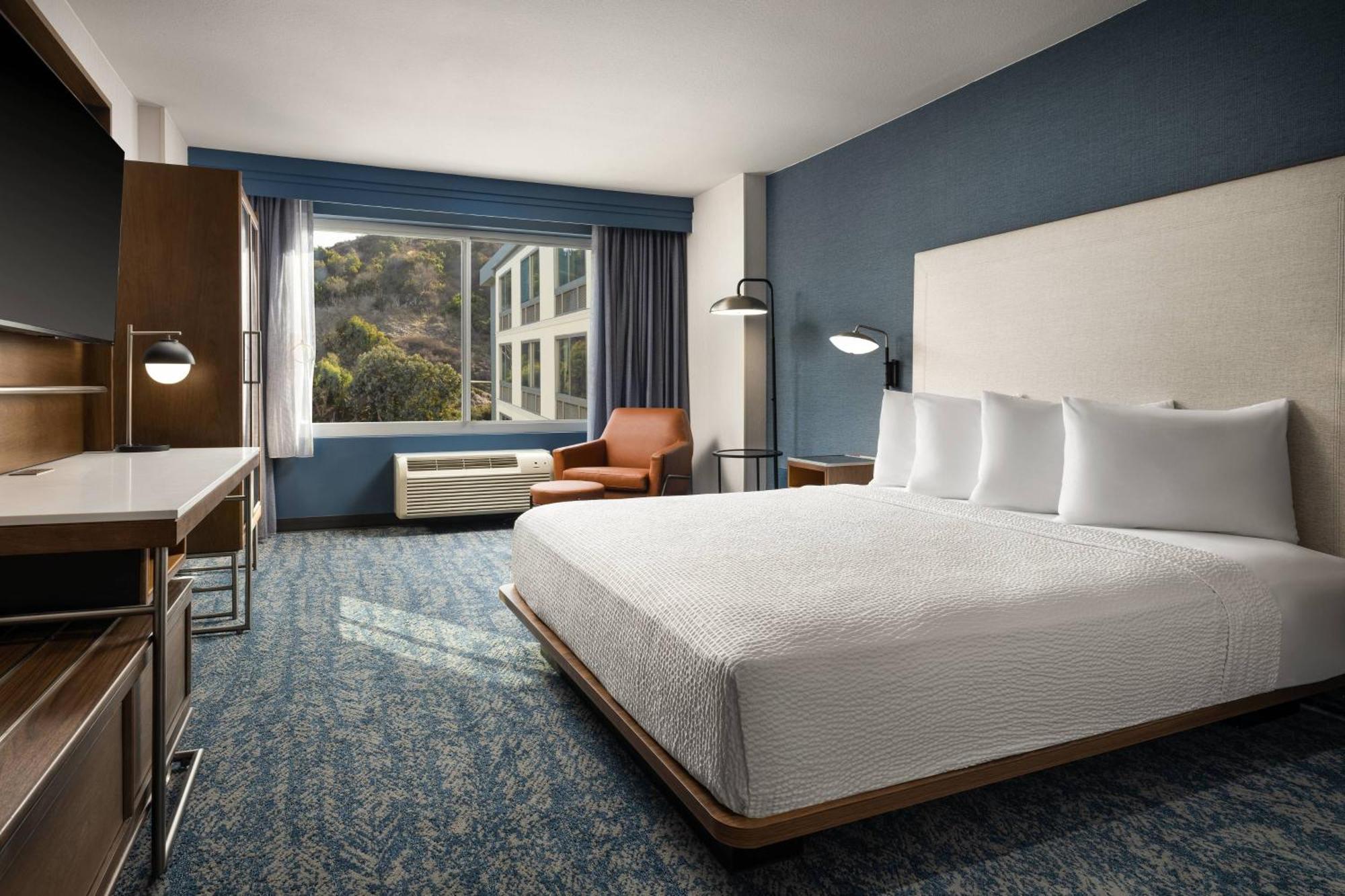 Courtyard By Marriott Mission Valley/hotel Circle Hotel